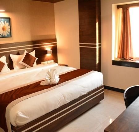 The Suncity Bhubaneswar Bagian luar foto