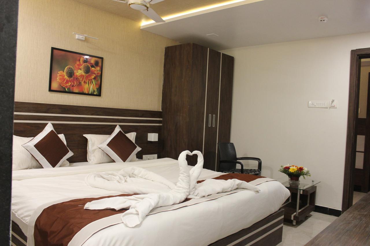 The Suncity Bhubaneswar Bagian luar foto