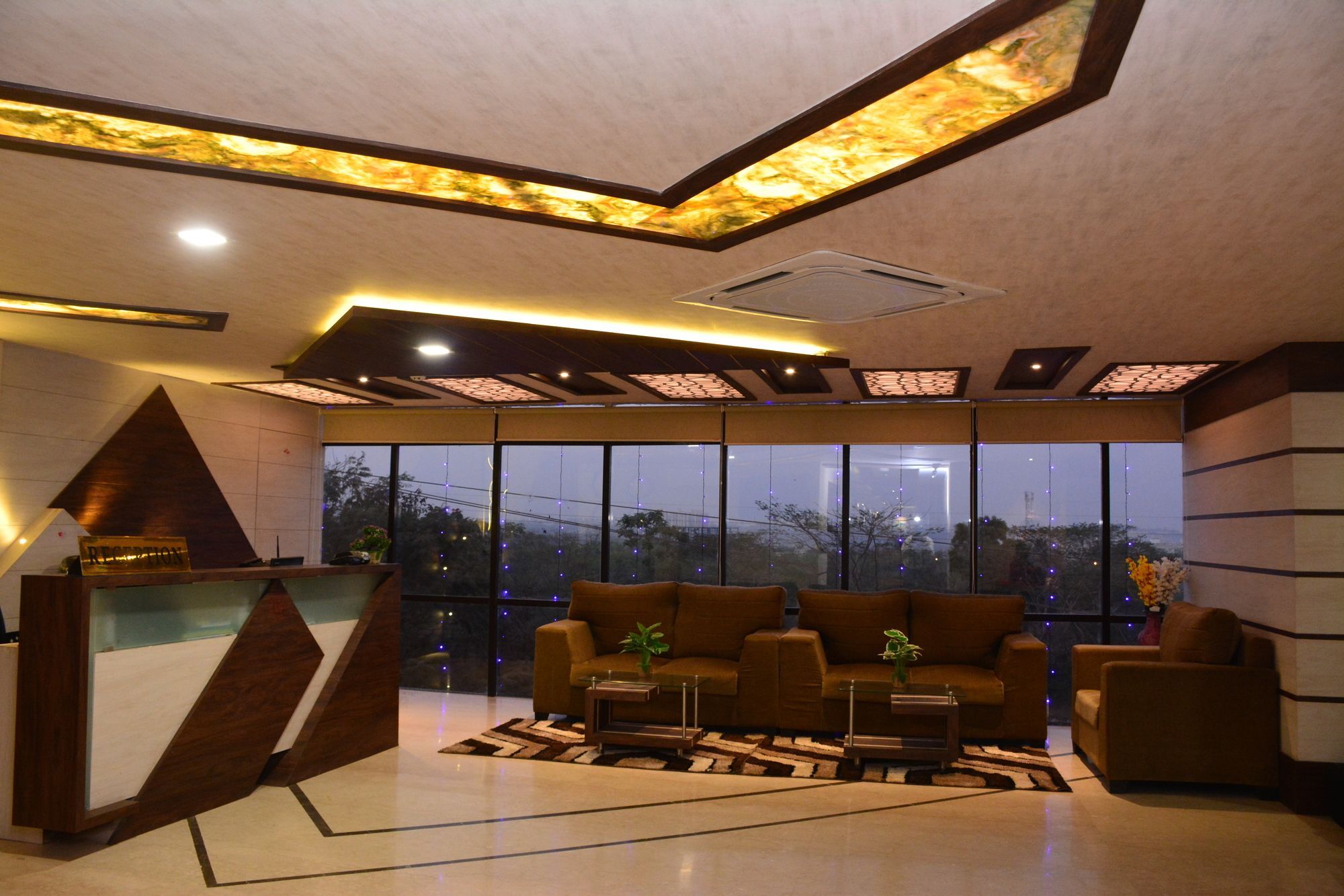 The Suncity Bhubaneswar Bagian luar foto